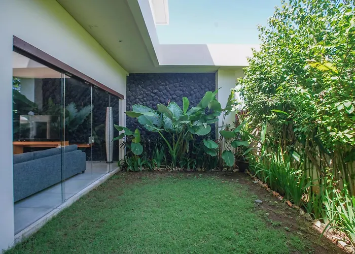 Matahari Uluwatu